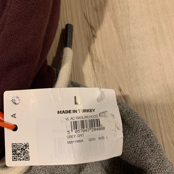 Superdry hoodie size large - Picture 5 of 5